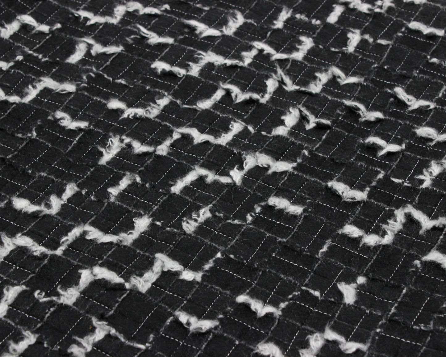 Classic Throw Fully Fringed